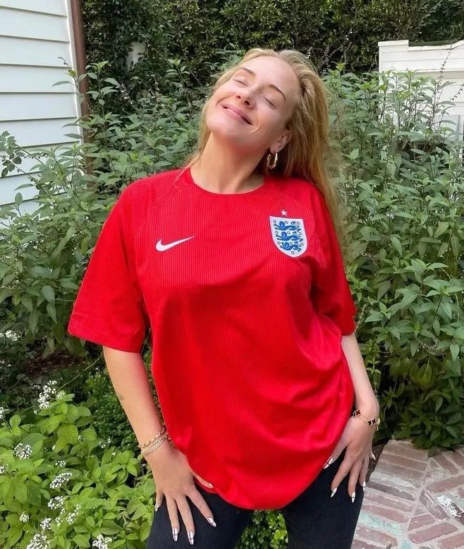 金泫雅 娱乐圈最油腻天后,暴瘦90斤却被狂喷:又土又丑,还有点病态?