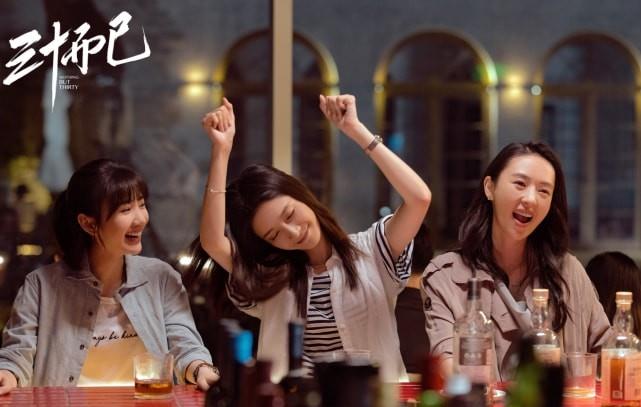 时尚百搭说 业内人称网剧男演员走红后要求后期修脸修头发,导致后期差点崩溃