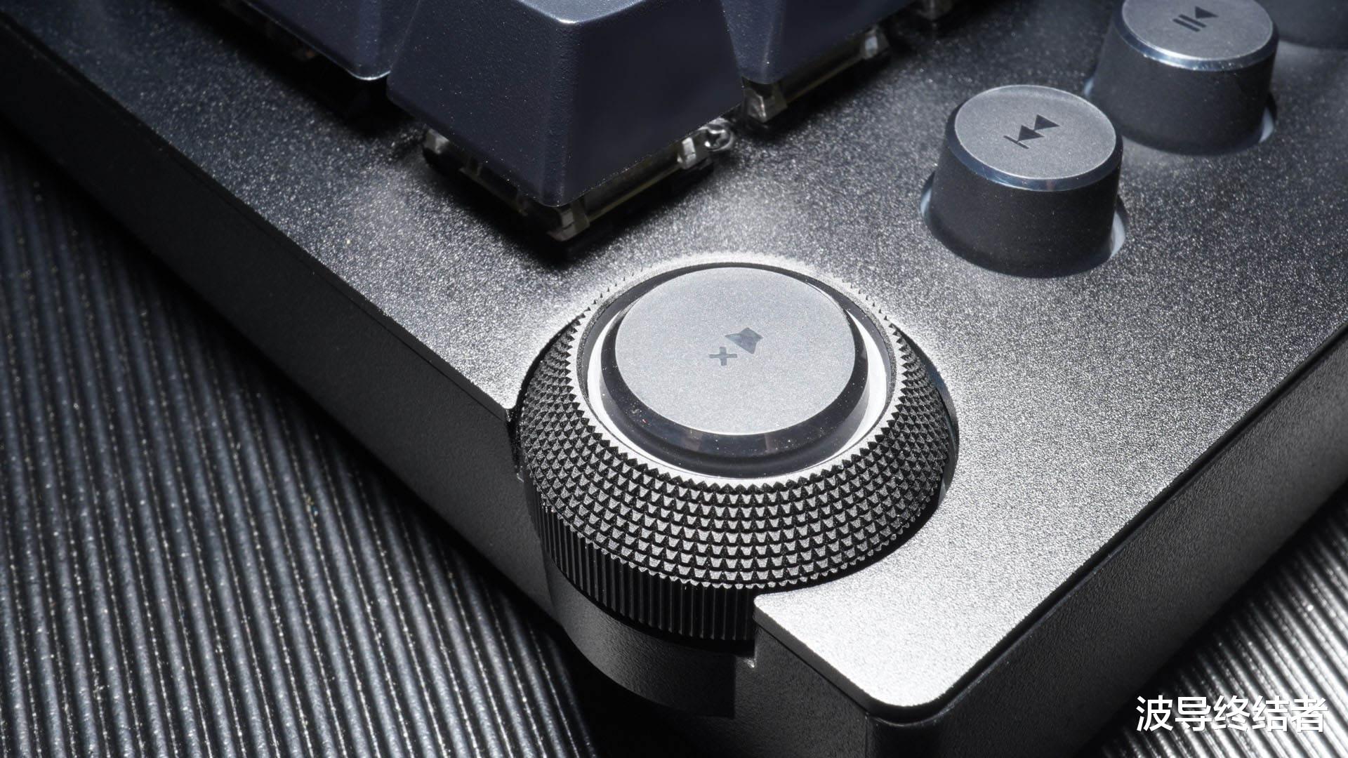 雷蛇|快与靓的交融 - 雷蛇 黑寡妇蜘蛛V3 Pro