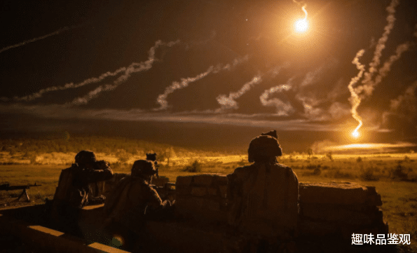 天才发明家 1997年凤凰城出现巨型UFO，宽达1.6公里，目击者达7000人（中）