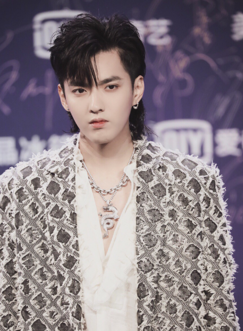 吴亦凡|妙呀！都美竹爆吴亦凡说圈内人坏话，蔡徐坤、黄子韬和鹿晗等被牵连