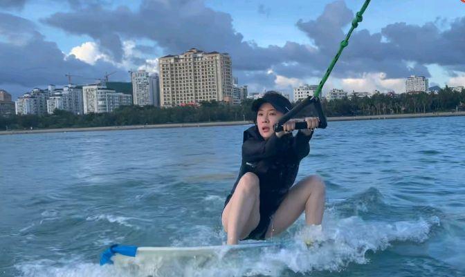 霍思燕|终于知道杜江为啥这么爱霍思燕了！看到她的表现，是个男人都喜欢