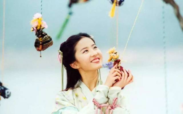 刘亦菲|自称不参加综艺的4位明星，前三位说到做到，唯独他“实力打脸”