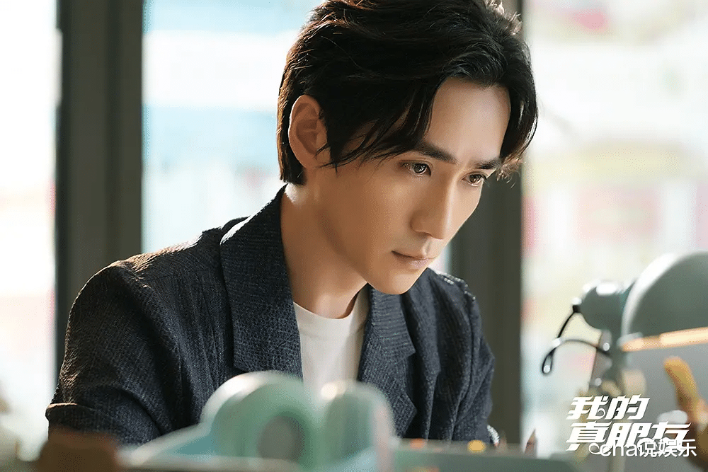 锦鲤|锦鲤剧组或再添实锤？继男主爆红，老戏骨获奖后，新人也待爆