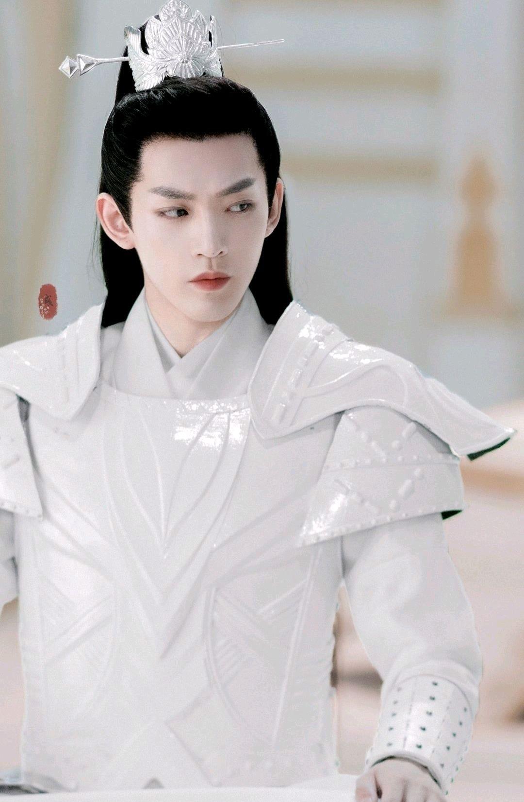 男神|又一位被配角惊艳的剧，男神造型惊艳全场，全员颜值在线