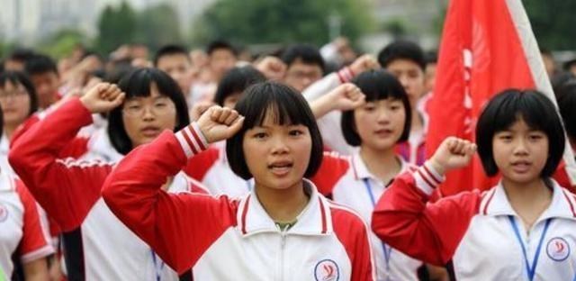 中考|教育部连发通知，初中学生迎来2个坏消息，家长炸锅了：不能接受