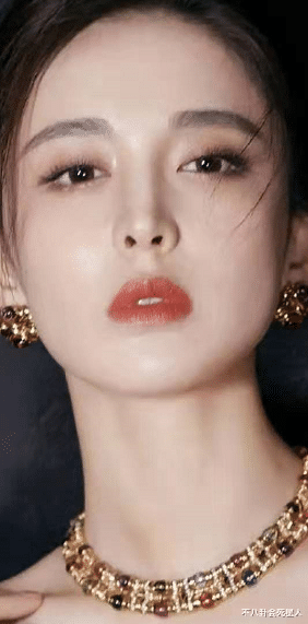 女心理师|娜扎紧缩的鼻子，古天乐割的眼皮，这6位明星的动脸医生，快避雷