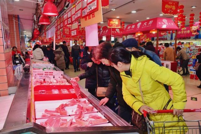 美國出口大量豬肉給中國，價格4.35元/斤，為何國內卻賣40元/斤-圖3