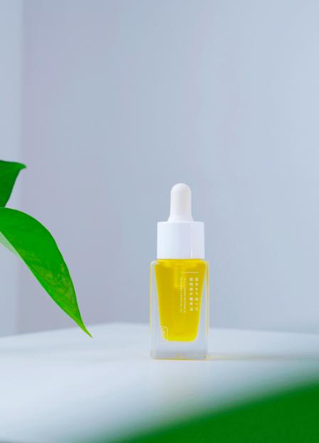香菇|今年护肤界的香饽饽——纯净护肤，除了纯净还有什么值得追捧的吗？
