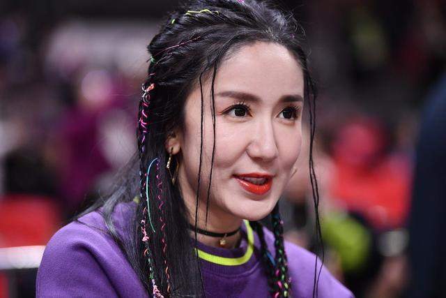 娄艺潇|收视女王，因整容变样当网红，今汉服出席红毯，推广国风好评如潮