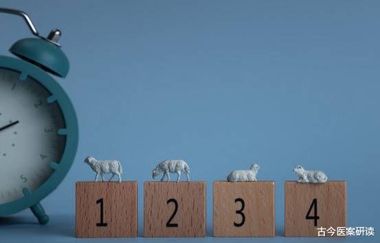 失眠|失眠怕“1白”，不是牛奶，神经科医生：你若爱吃，失眠多梦或可消失