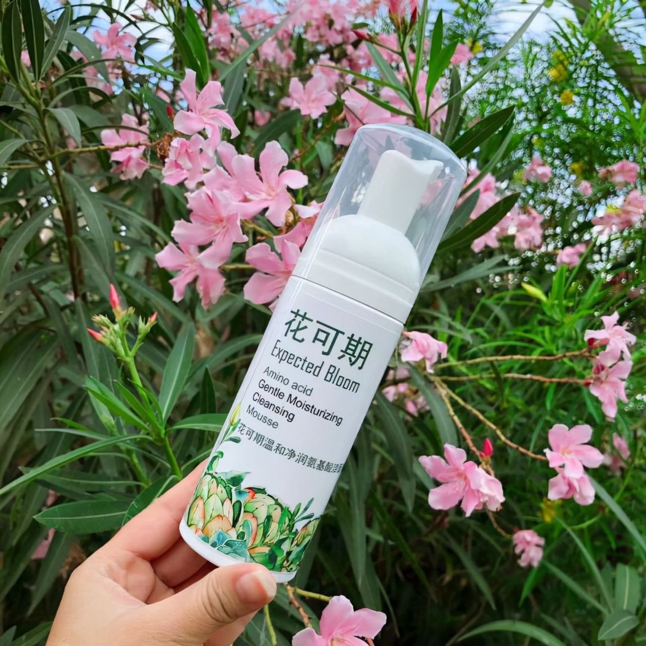 穿衣搭配 什么牌子的洗面奶好用？这几款长效滋润肌肤，润泽双眸