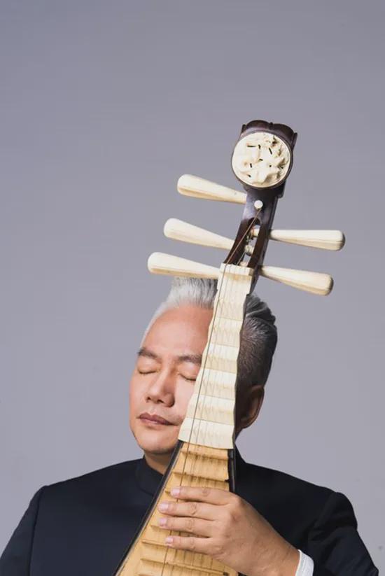 方锦龙|沉寂40年，他终于火出圈了