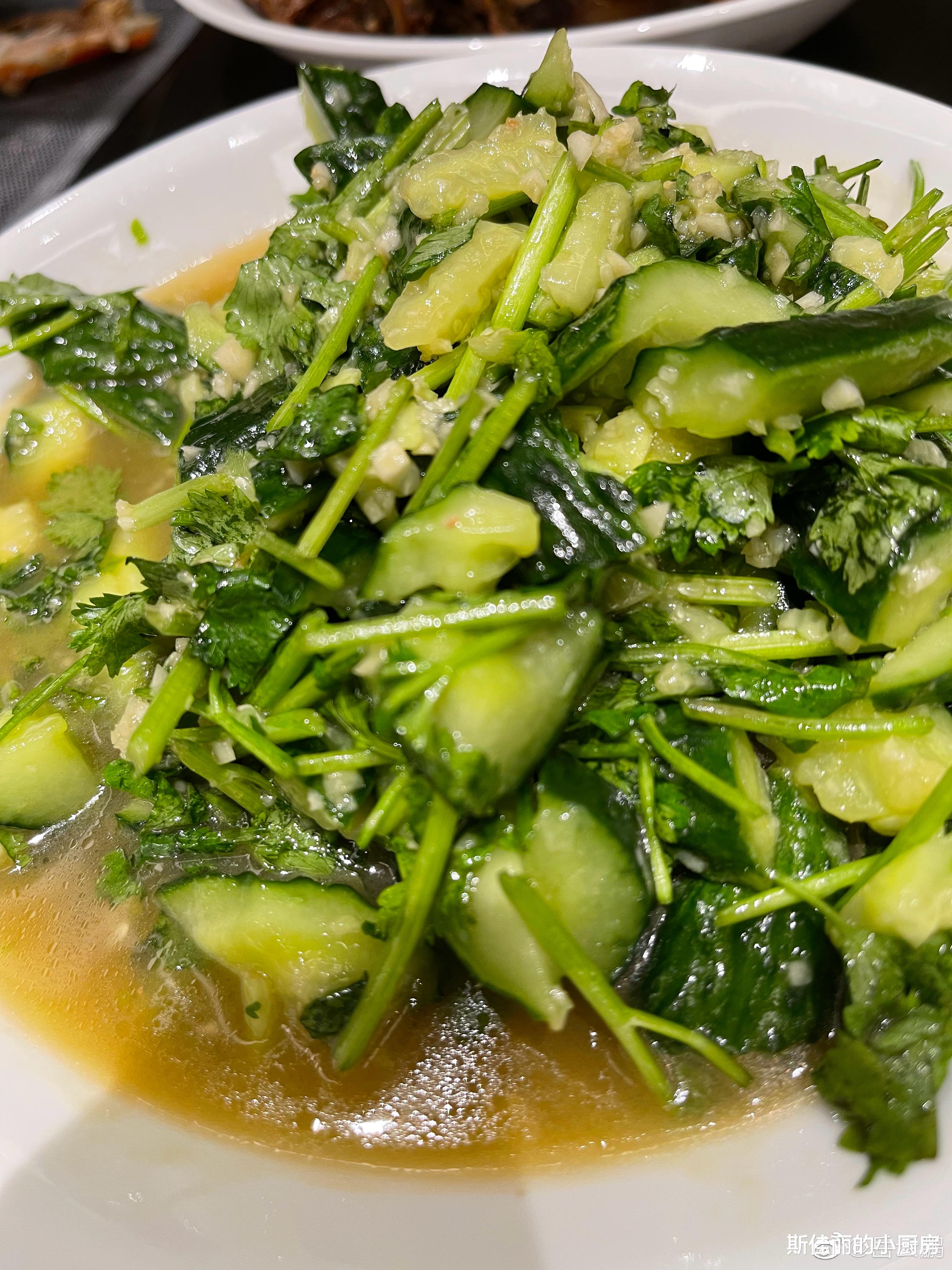 岳云鹏|岳云鹏晒河南家乡美食，吸引9万网友点赞，网友：隔着屏幕都看饿了