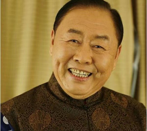 |马德华：娶初恋为妻，花花世界再美，也不及“嫦娥”半分