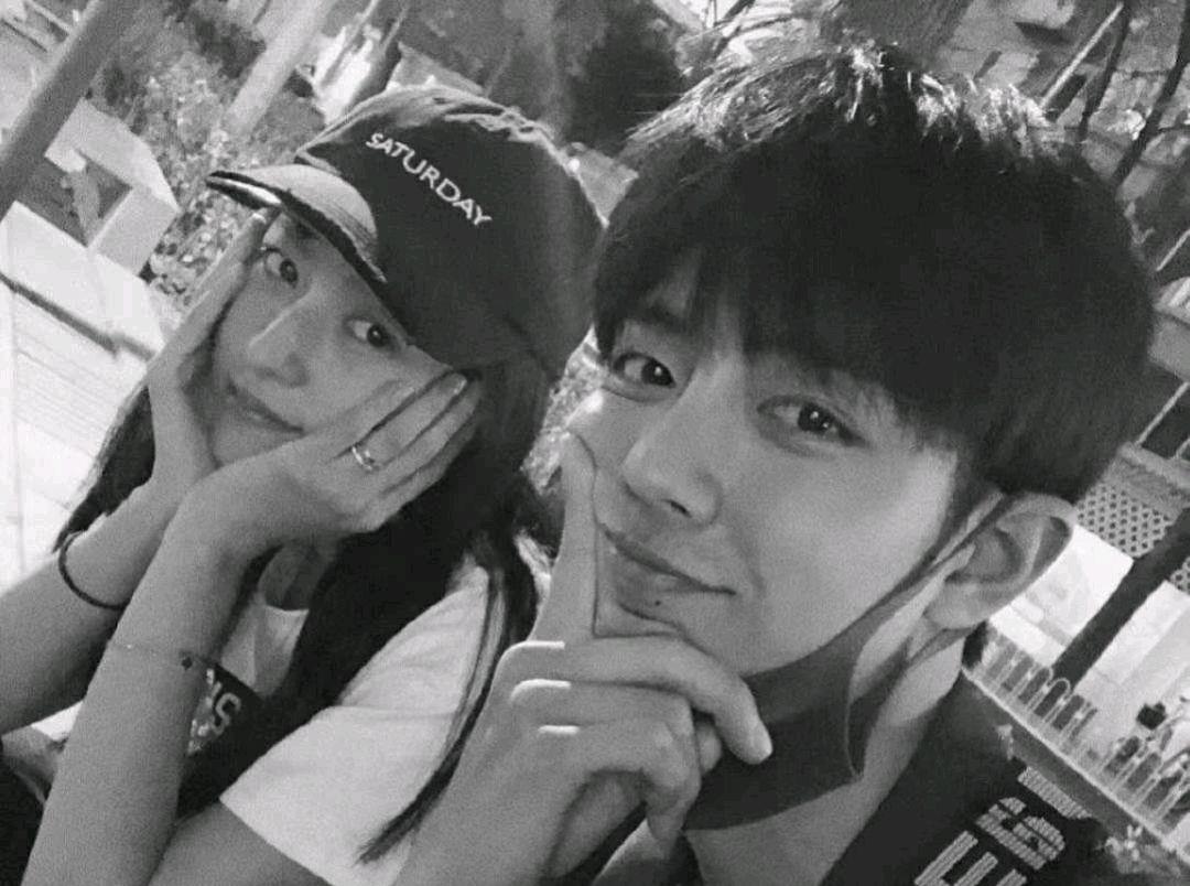 肖战|和肖战一起北漂，和龚俊一起胡闹！复旦毕业的她活的令人羡慕