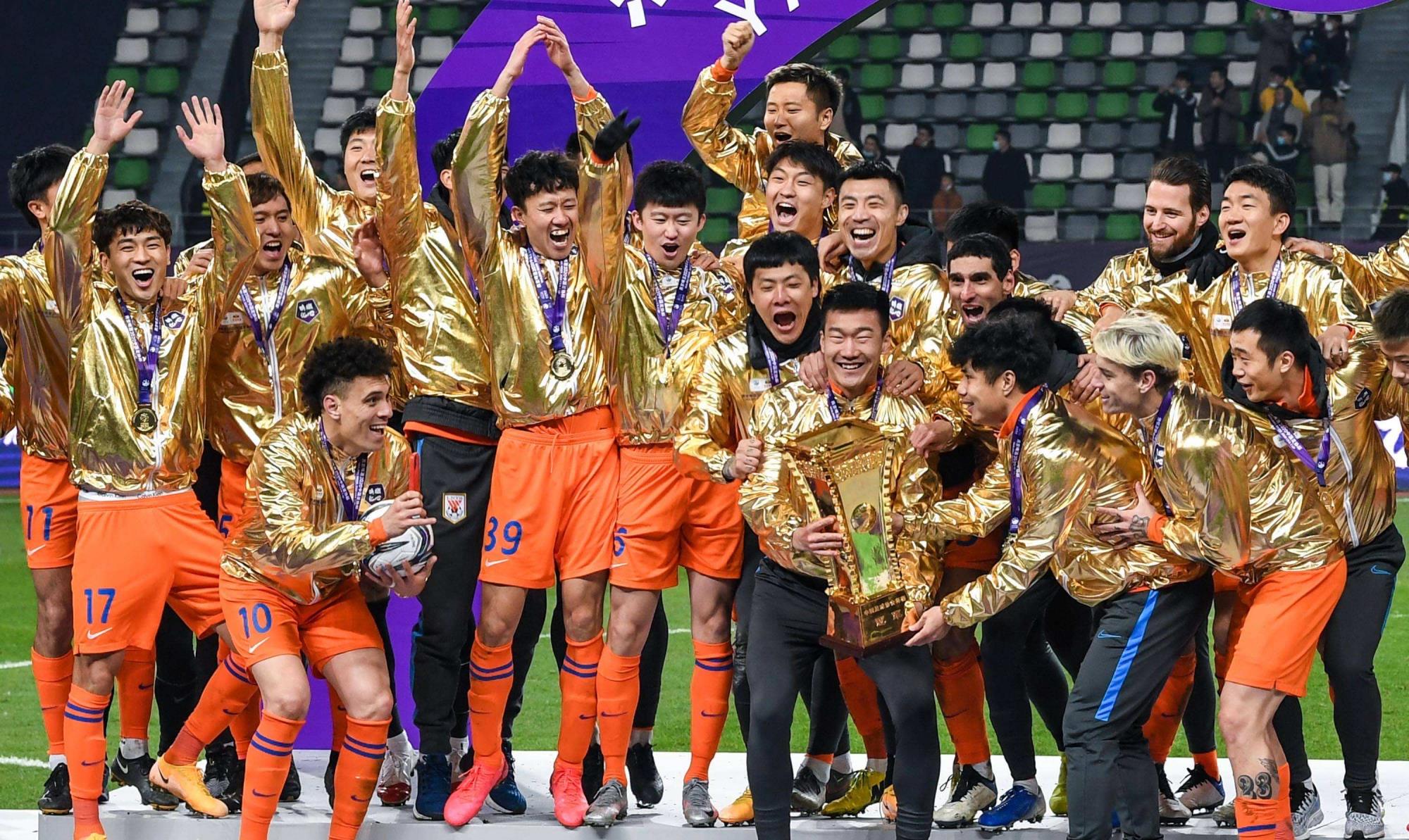 长春亚泰|从2-2到2-0!CCTV5直播夺冠庆典,山东盼大胜亚泰,陈戌源将现身