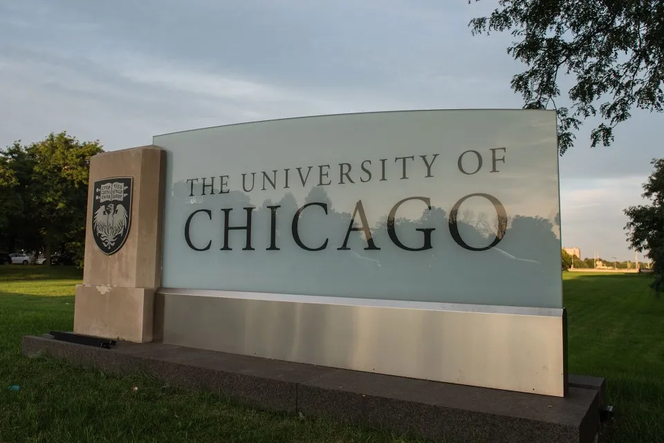 胡思乱想是我的作风 愤怒!芝加哥大学又一名中国留学生被枪杀!今年第二起,盘点最危险的美国大学