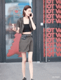 运动|“钓鱼被咬了,不过钓到了一条招财龙鱼,不亏..”哈哈哈评论沸腾了