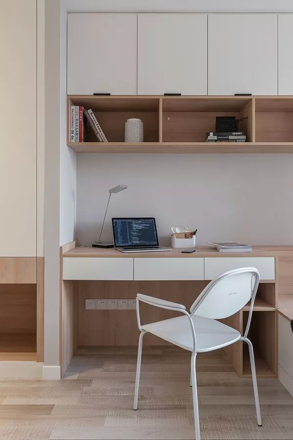 90㎡北欧风的家大胆前卫，装的很随意，好看到没朋友！