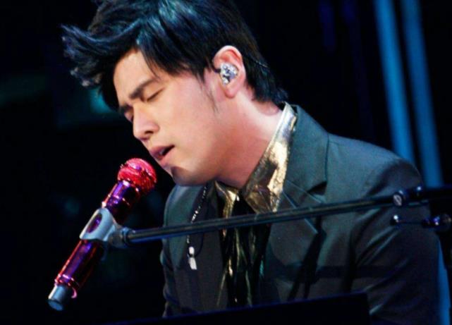 MARRY 曝《2022中国好声音》线下海选开启,华晨宇呼声高,李荣浩被嫌弃