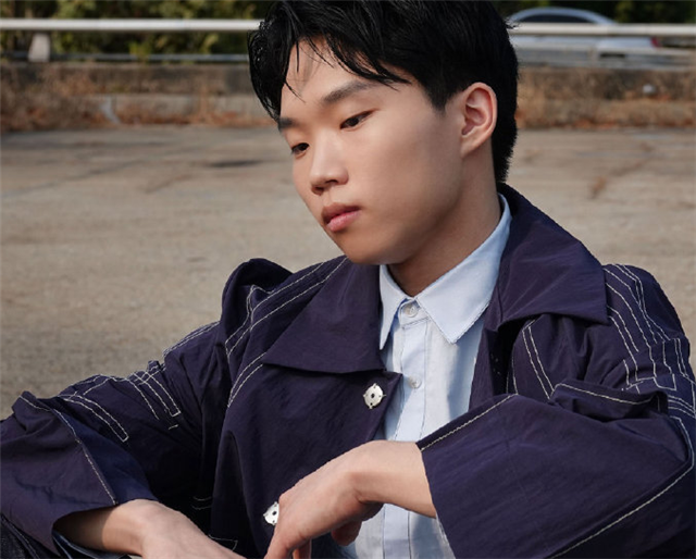 faker|曾被faker夸“纯真得像碗汤”，T1队员演一场大戏，朋友都吐槽他