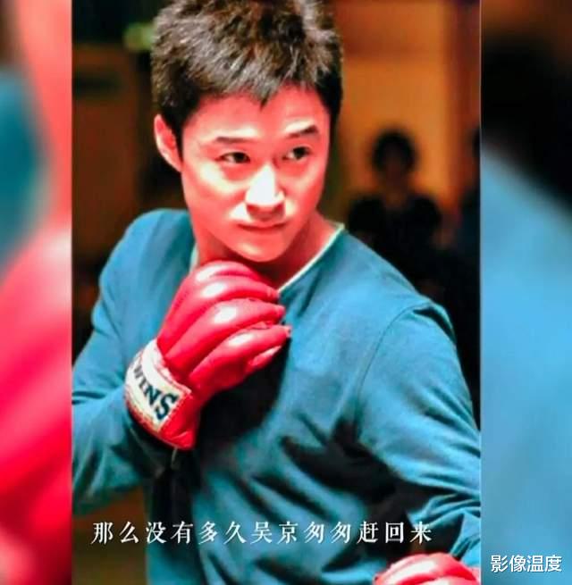 张艺谋|直击金鸡奖现场高清80图集：张艺谋发言时印小天哭了，张小斐张译讲话最感人