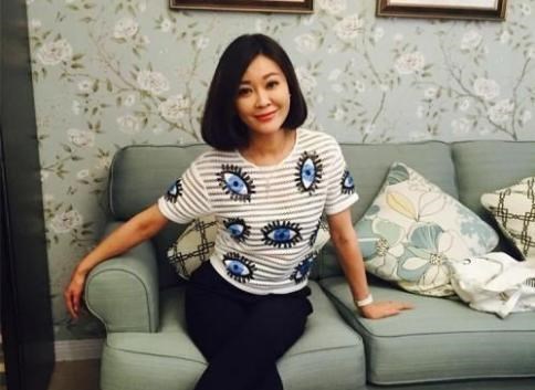 央视|3位央视主持的3条丁克路，选择相同结局不同，年轻人看完沉默了