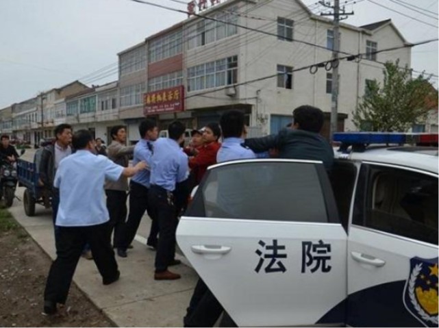 军情大追问 欠债一定要还钱？国家已确认，这7种债务可以视为无效，不用还了