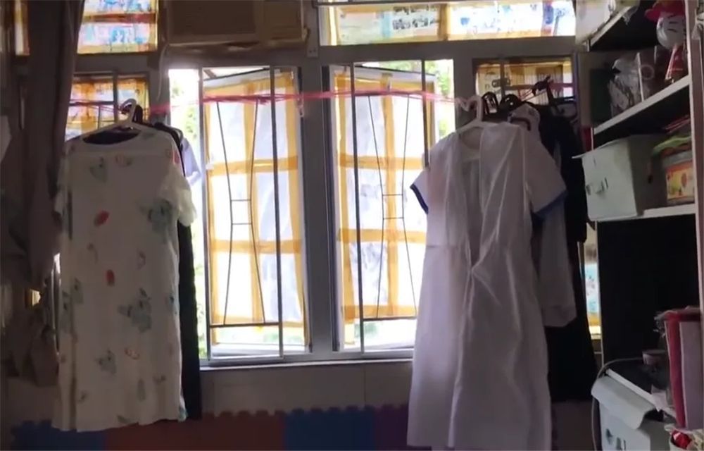 问政烟台|香港母女蜗居6㎡劏房，空间巴掌大洗衣机放床边，网友：太逼仄