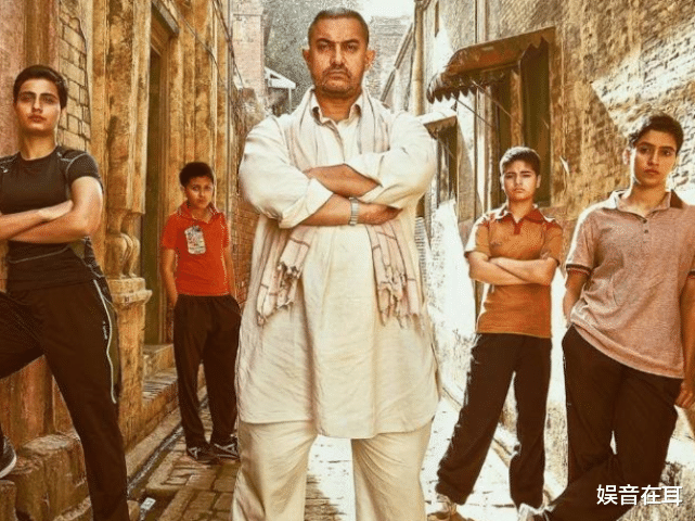 阿米尔·汗|印度三大女星公开炮轰阿米尔汗，被封为神的他，竟是“伪君子”！