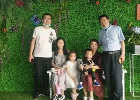 哲学筱筱|杜新枝田静曾爆发3次矛盾，姚威用行动力挺妻子，田静完胜！