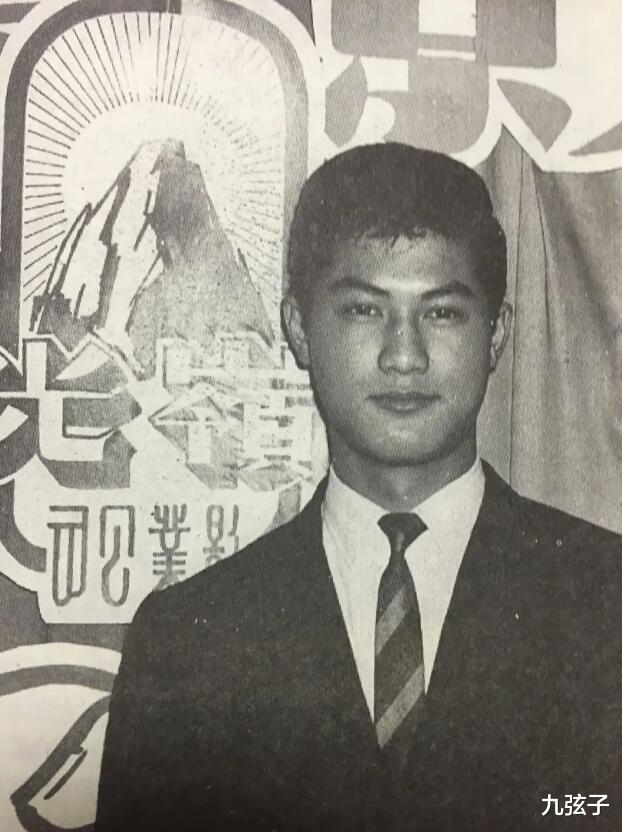 邓光荣|香港一代枭雄邓光荣的传奇人生，以及他的风云往事