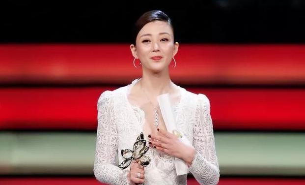 孙俪|殷桃曼妙背影刷屏全网，与此相反老搭档孙俪被评“男相”颜值下滑