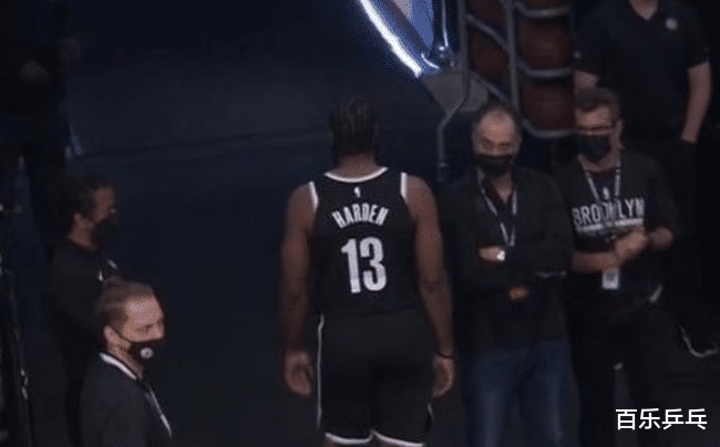 詹姆斯·哈登|官宣！哈登缺席G2，最新伤情出炉，无结构损伤：可以复出但没必要