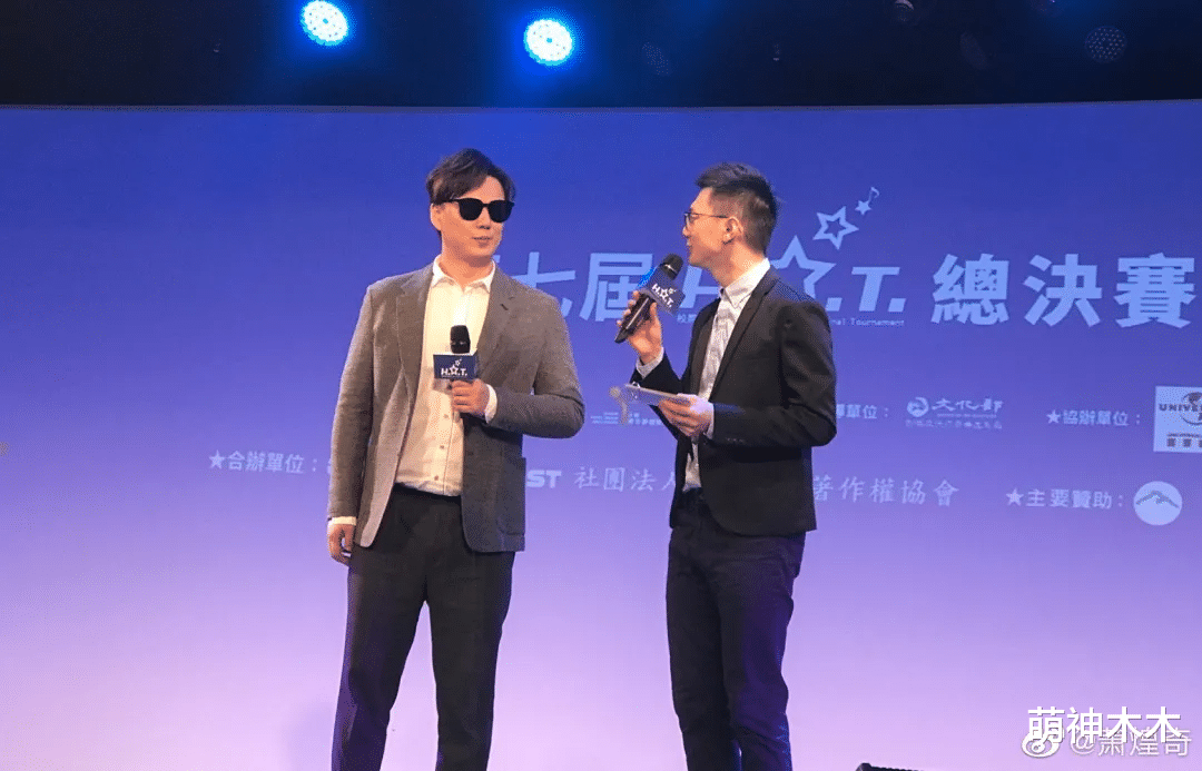 李琛|残疾歌手们的现状：李琛现身农村探望老人，他因太飘逐渐销声匿迹