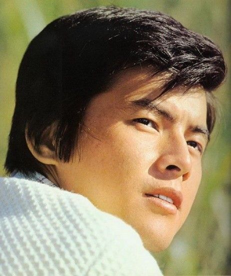 山口百惠|三浦友和：结婚后对山口百惠许下3个诺言，41年相爱相守从不吵架