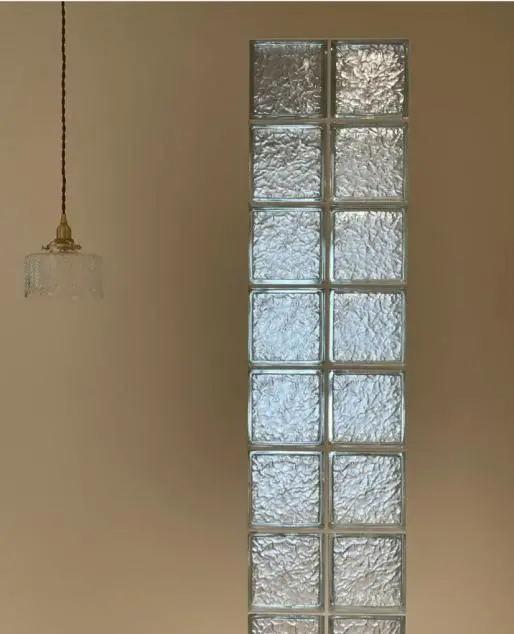 装修设计大全|超仙玻璃砖，一秒拉开和邻居家的时尚距离！