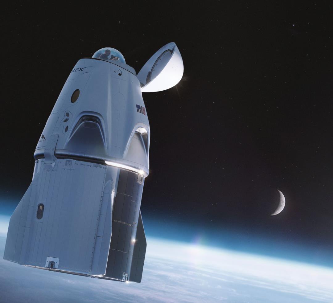 引力波 三手火箭载二手飞船送四名平民上太空，一名富豪买单