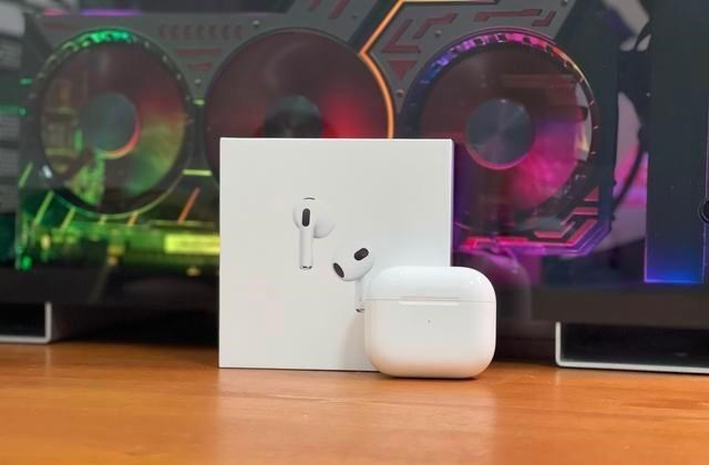 苹果|AirPods 3评测：这是一款佩戴体验更舒适的AirPods