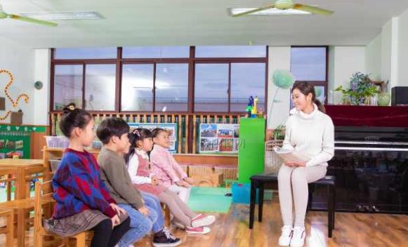 幼师|杭州一幼师工资条火了，不只工资高还带有编制，招聘标准也高