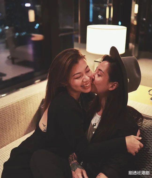 王敏德|恭喜！56岁王敏德宣布大女儿将与女朋友结婚，不介意两人一起怀孕