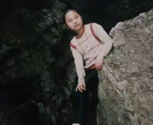 凤姐|11年前，曾扬言“宁死也不回中国”的凤姐，如今过得怎样了？