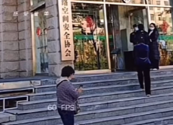 迪丽热巴|杜女士生动演绎唾面自干升级版，佩服她的勇气