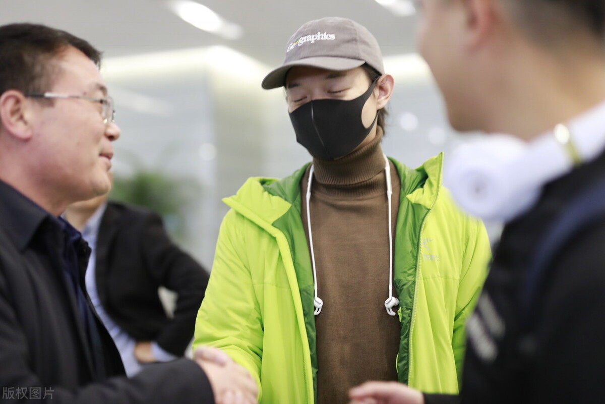 肖战|相恋九年！我给你花三百万你让我吃牢饭！霍尊给我赶快糊！