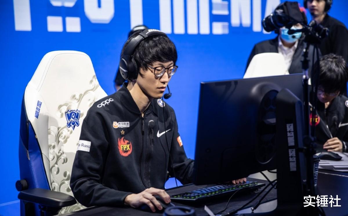 fpx战队|“被高估过头太差劲了”DK双杀FPX解说破防！发文开喷教练牛排和牛宝
