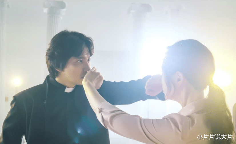 谜案|1300亿的票房女王回来了！我喷了！