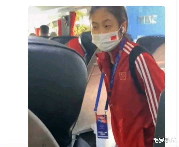 郎平|破案了，中國女排1米94巨人3場打0分鐘，郎平棄用她真實原因曝光