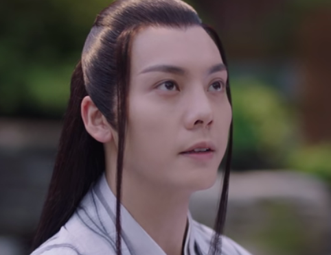 杨幂|杨幂新剧刚播3天，干到全网热度第一，豆瓣口碑却崩了，差评一片