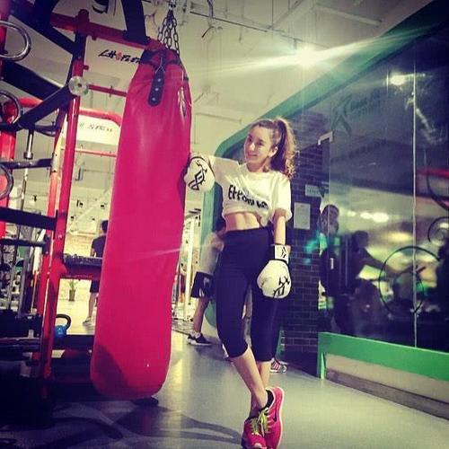 方媛|郭富城老脸丢尽,王思聪再曝方媛“猛料”,天王嫂风光全是表象?